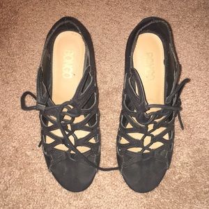 Wedge lace up shoes